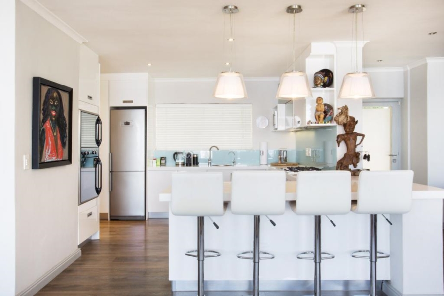 3 Bedroom Property for Sale in Bantry Bay Western Cape